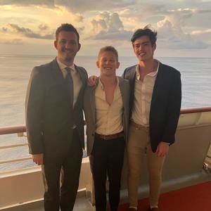 Meet your Posher, Walter